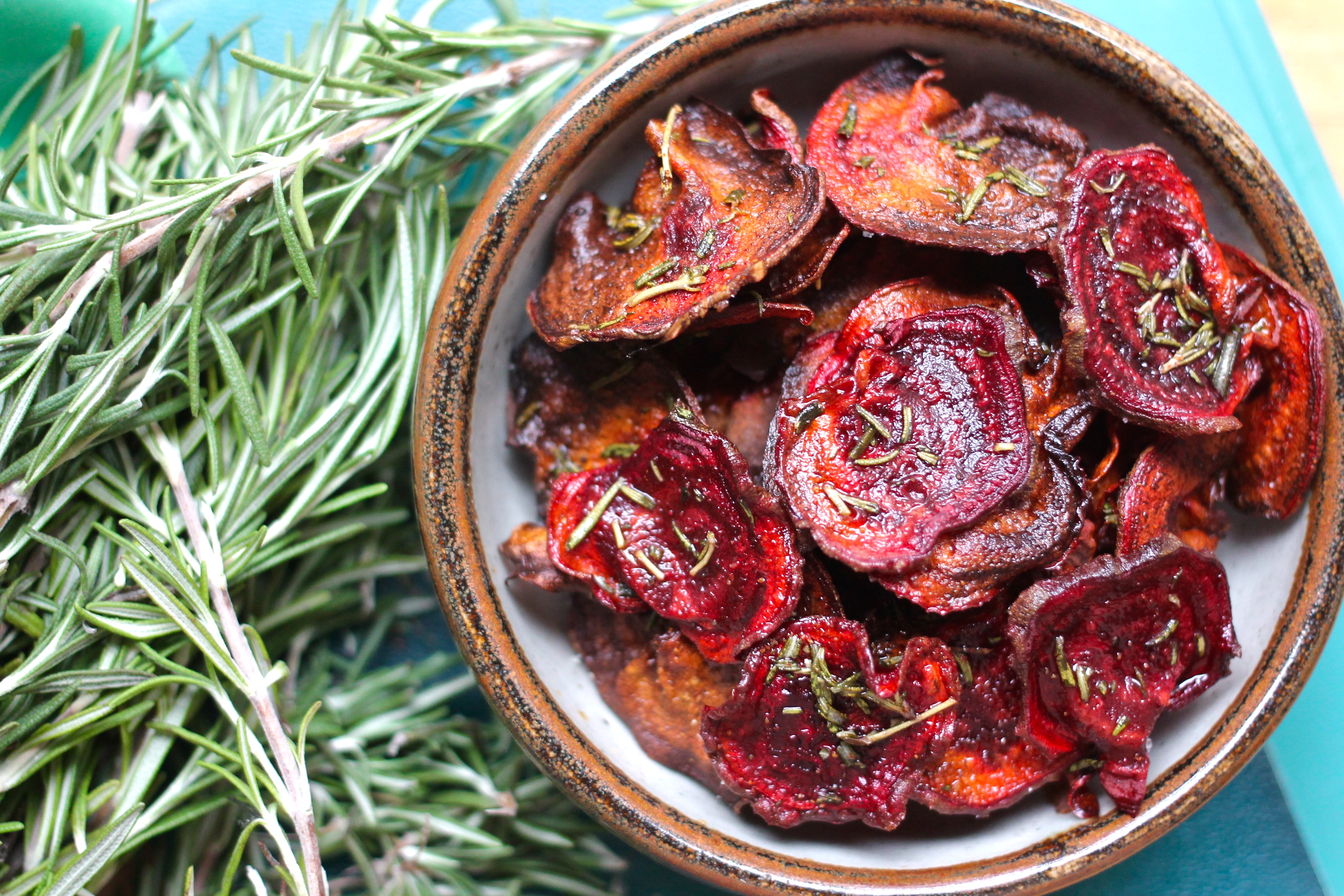 rosemary beet chips