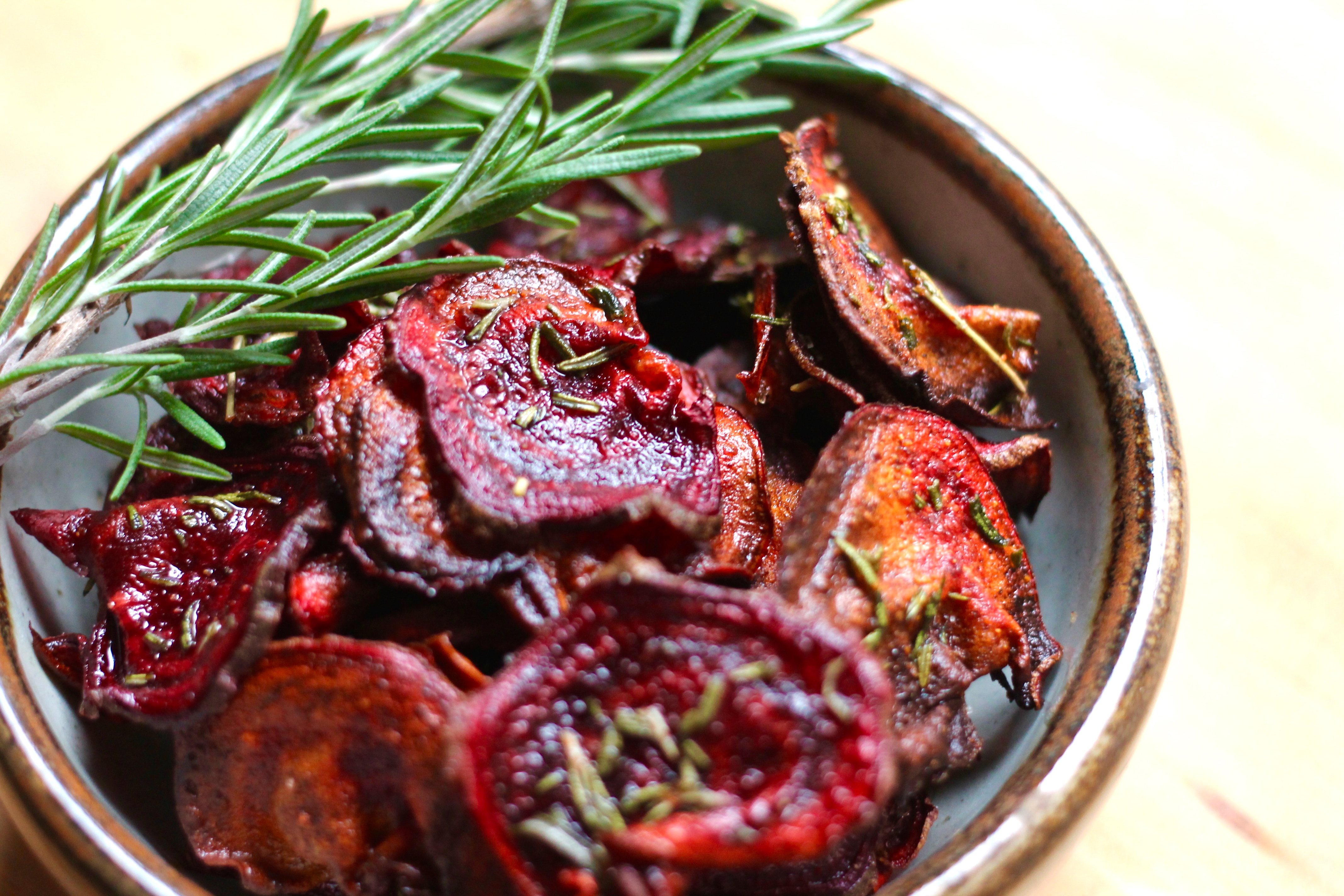 rosemary beet chips