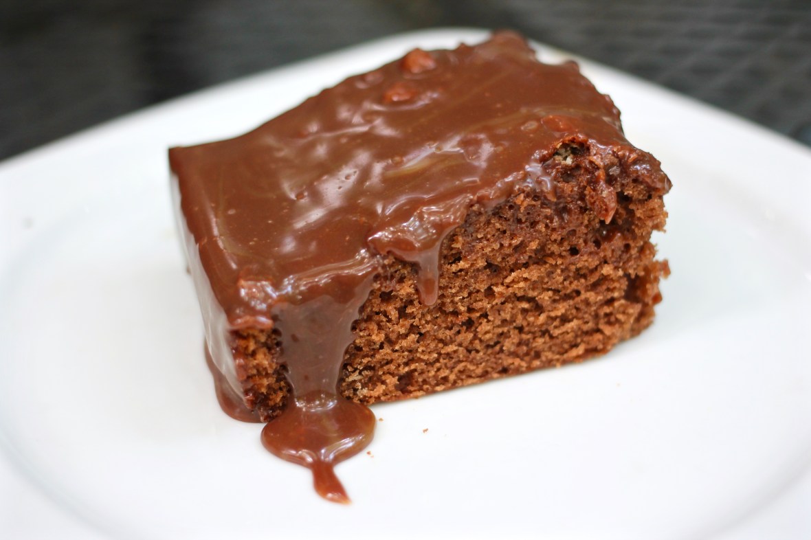 milk chocolate cake caramel