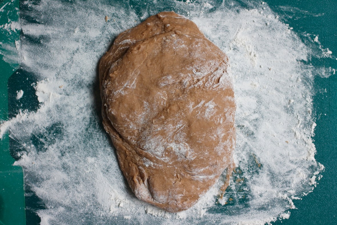 slow cooker brown bread rolls